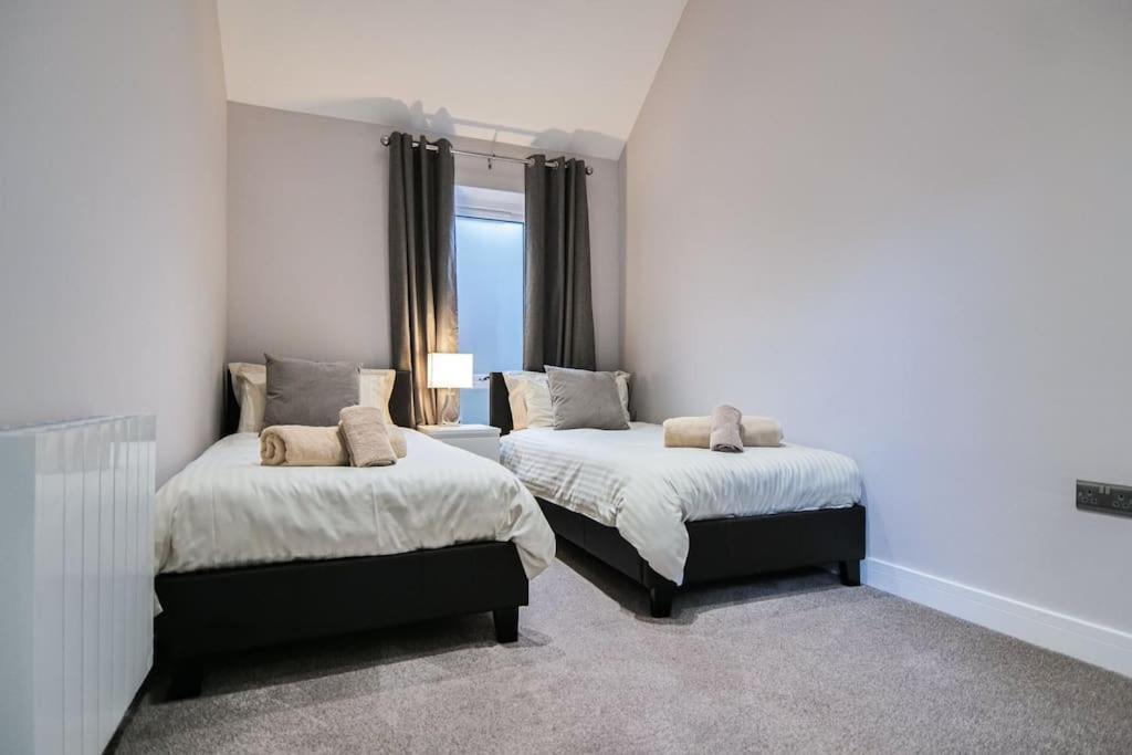 Hoxne Cottages - Rose Cottage With Private Hot Tub يورك المظهر الخارجي الصورة